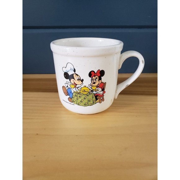 Vintage‎ Mickey and Minnie Mug - Picture 1 of 5